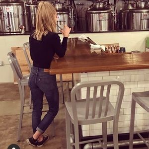 Levi high waisted jeans